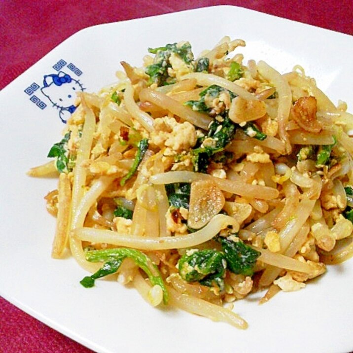 にんにく香る~もやし・ほうれん草・卵の炒め物